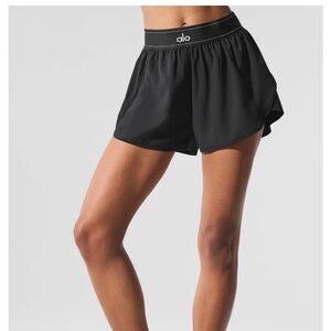 ALO Yoga Women's Sleek Black Athletic Shorts